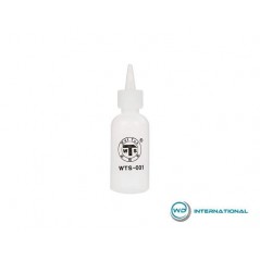 Bouteille avec entonnoir et aiguille